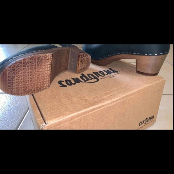 Sandgrens Swedish Handmade Wooden Clog | Brett - Picture 4 of 4